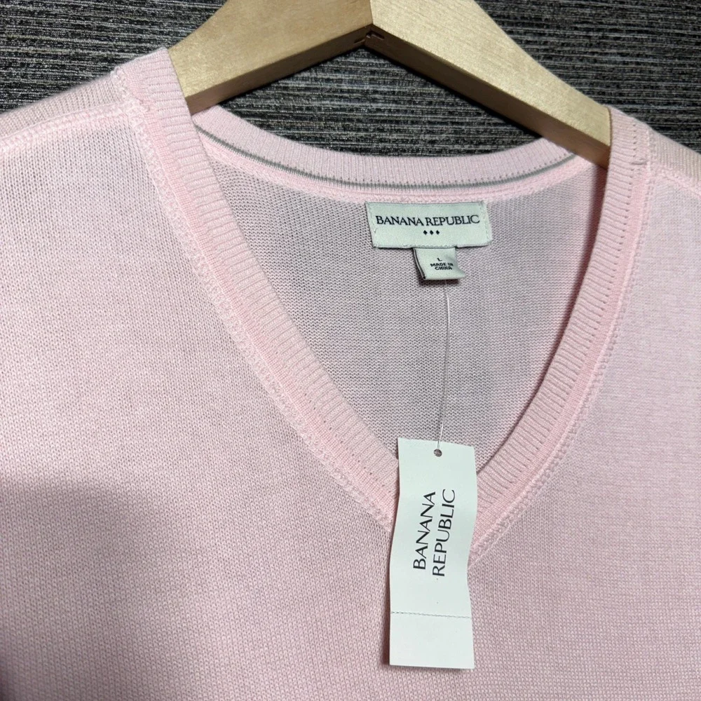 Banana Republic Sweater Mens L Pink LS V-Neck 100% Cotton 792738-36-1 Fine Knit